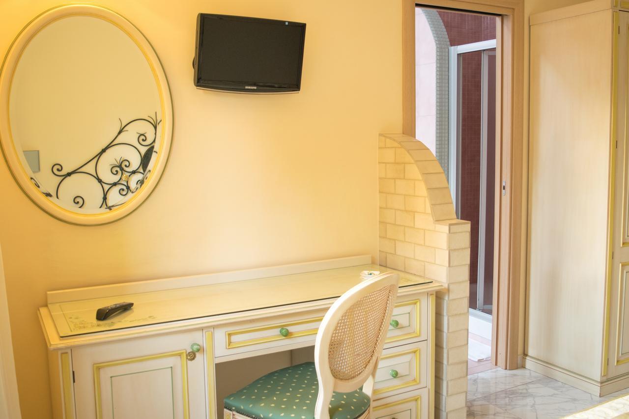 Hotel Ginevra Poggiomarino Екстериор снимка